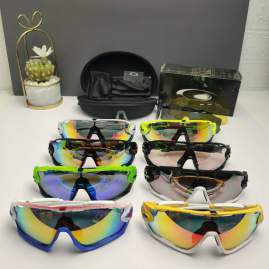 Picture of Oakley Sunglasses _SKUfw66124588fw